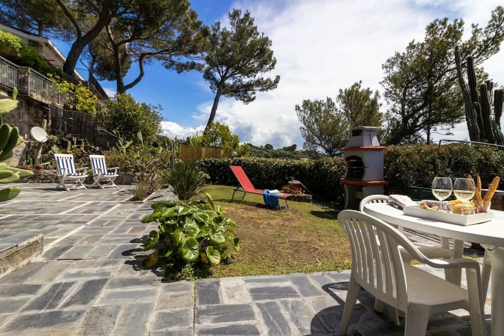 Il Giardino Tra Cielo E Mare Lejlighed Porto Venere Eksteriør billede